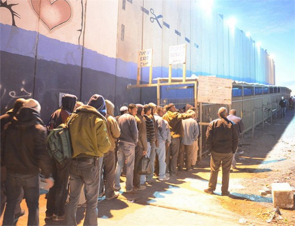 Early morning queue to get through the Bethlehem checkpoint © Stephen Sizer